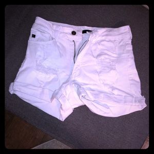Kancan white jean shorts